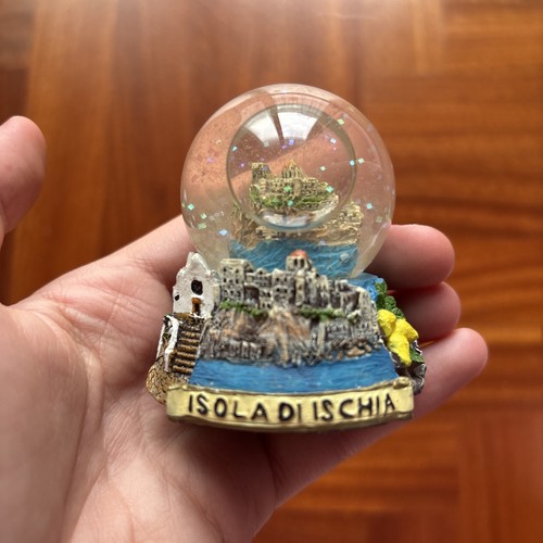 Palla vetro con neve isola - neve,