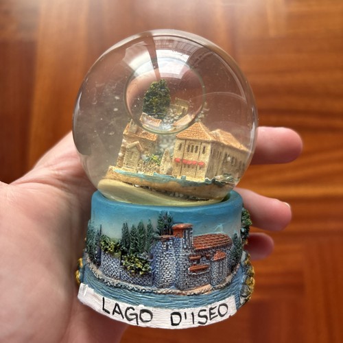 Palla vetro con neve lago - palla,