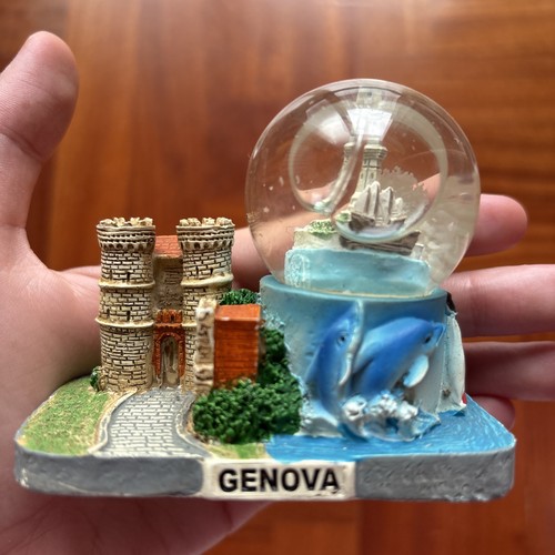 Palla vetro con neve - di,